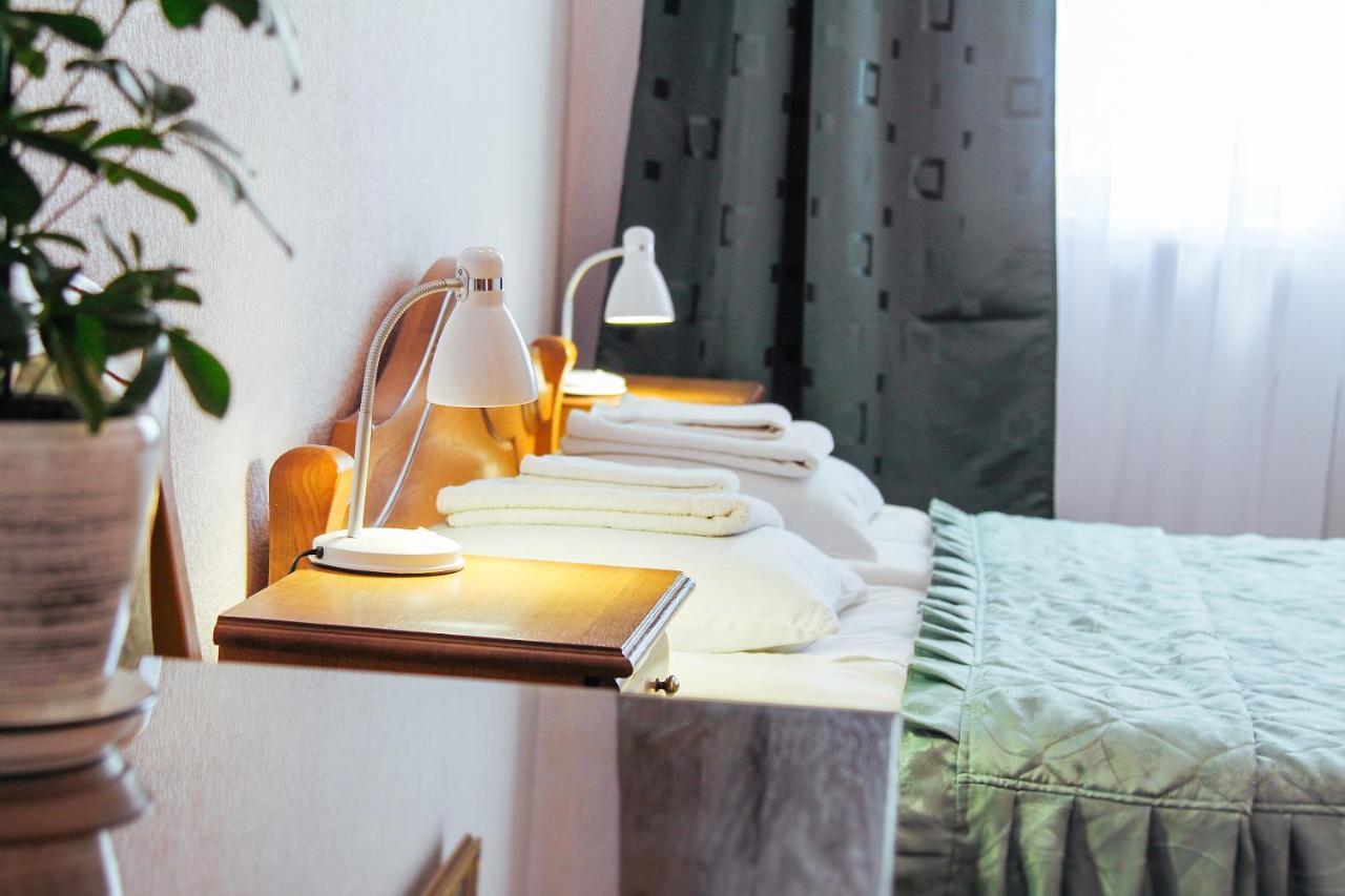Hotel Sluch Starokostyantyniv Phòng bức ảnh